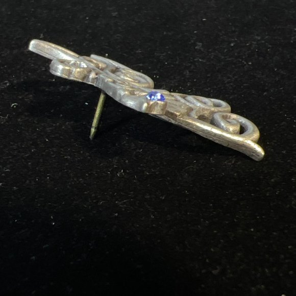 Gloria Duchin Pewter Angel Lapel Pin With Blue Rhinestone Signed (4095) - Picture 2 of 4